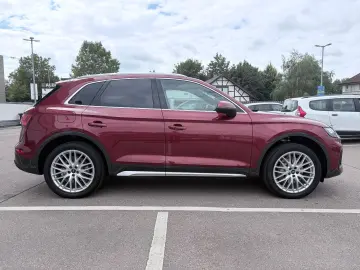 AUDI Q5 40 TDI qu. S line PANO AHK 360  20 ALU LED