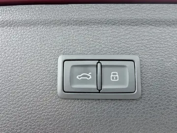 AUDI Q5 40 TDI qu. S line PANO AHK 360  20 ALU LED
