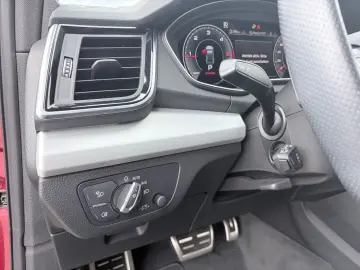 AUDI Q5 40 TDI qu. S line PANO AHK 360  20 ALU LED