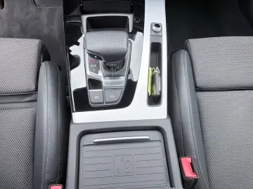 AUDI Q5 40 TDI qu. S line PANO AHK 360  20 ALU LED