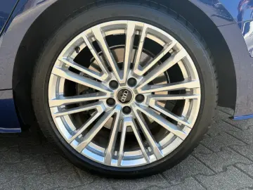AUDI A5 50TDI QUAT SB 2X S LINE BLACK EDIT MATRIX KAM