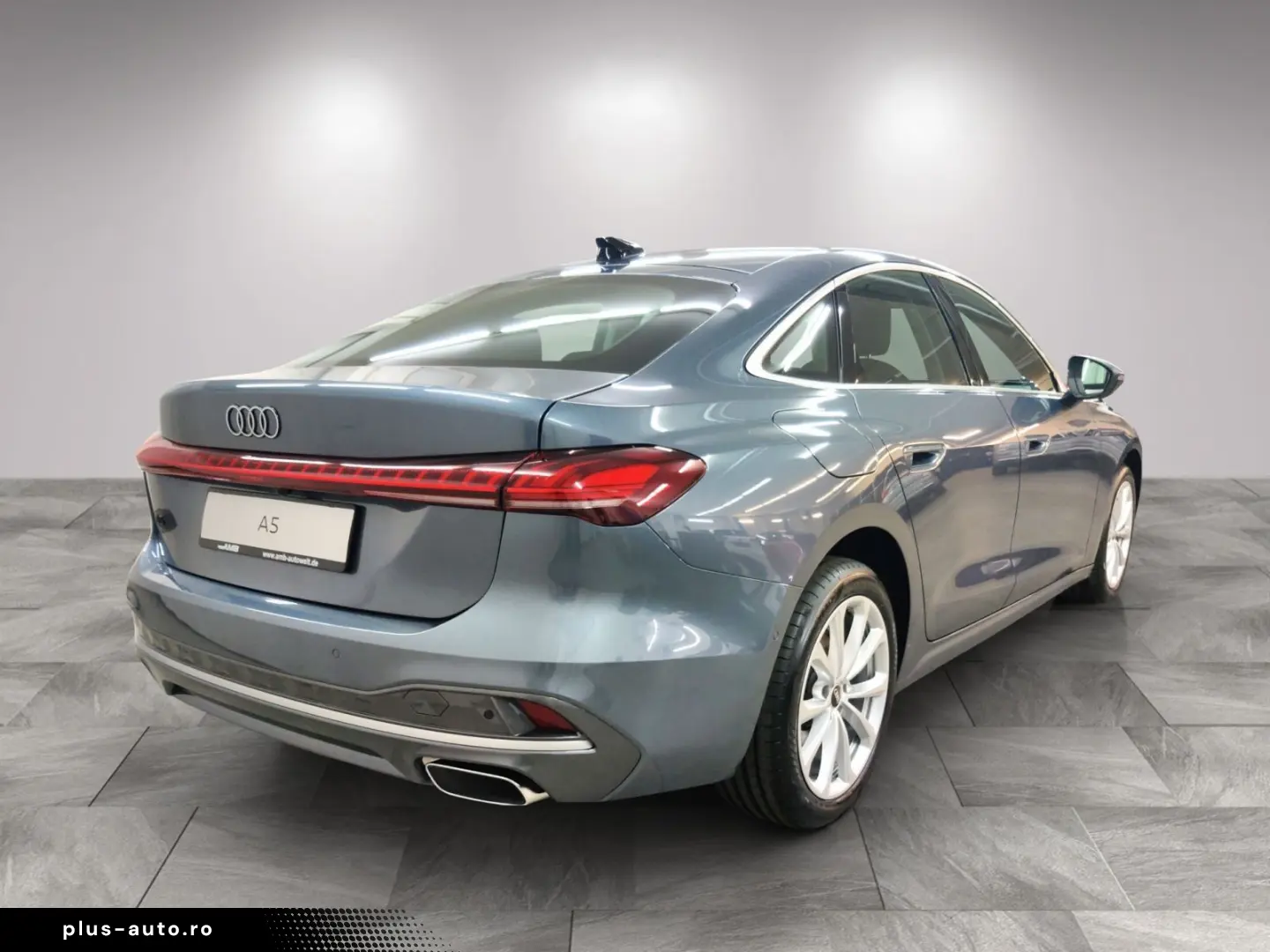 AUDI A5 Limousine Advanced TFSI AHK LED  Nav RFK Tech