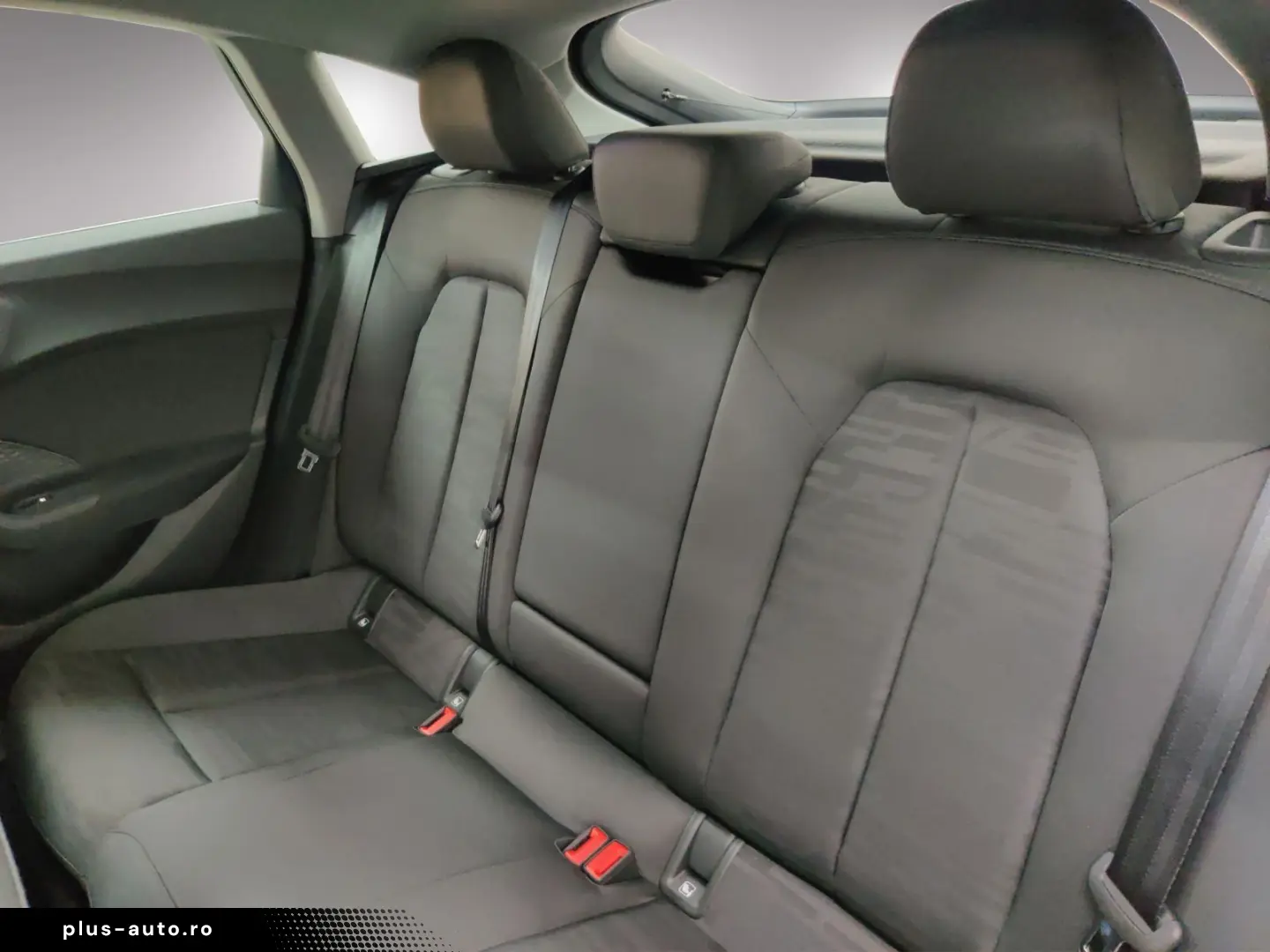 AUDI A5 Limousine Advanced TFSI AHK LED  Nav RFK Tech
