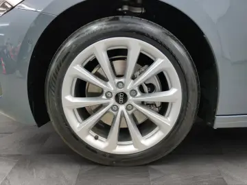 AUDI A5 Limousine Advanced TFSI AHK LED  Nav RFK Tech