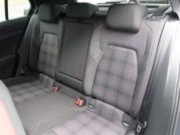 VW Golf VIII Lim. GTI - ACC - LED - Garantie