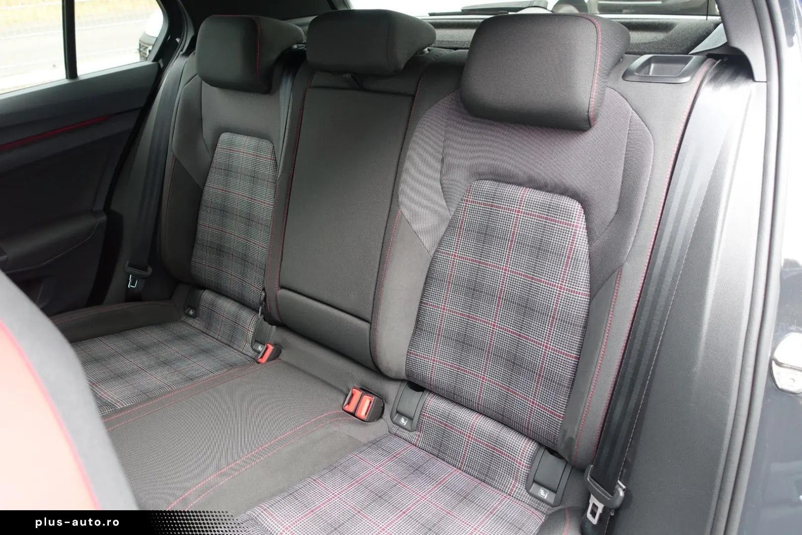 VW Golf VIII Lim. GTI - ACC - LED - Garantie