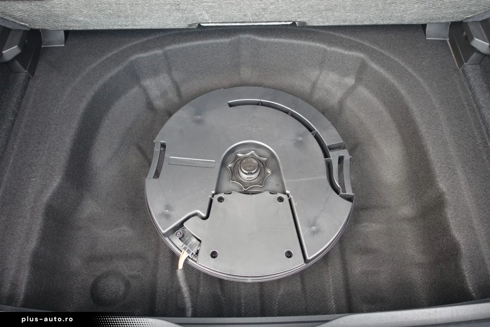 VW Golf VIII Lim. GTI - ACC - LED - Garantie