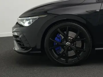 VW Golf R 2.0 TSI 4motion DSG  R-Perf-Abgas LEDER