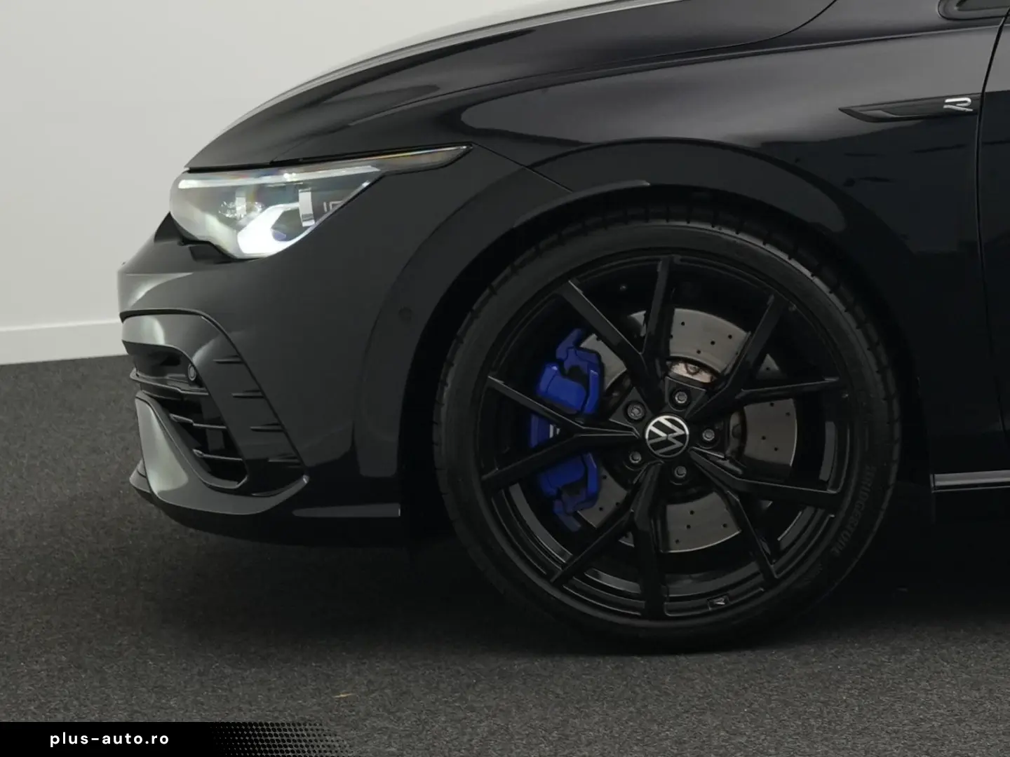VW Golf R 2.0 TSI 4motion DSG  R-Perf-Abgas LEDER