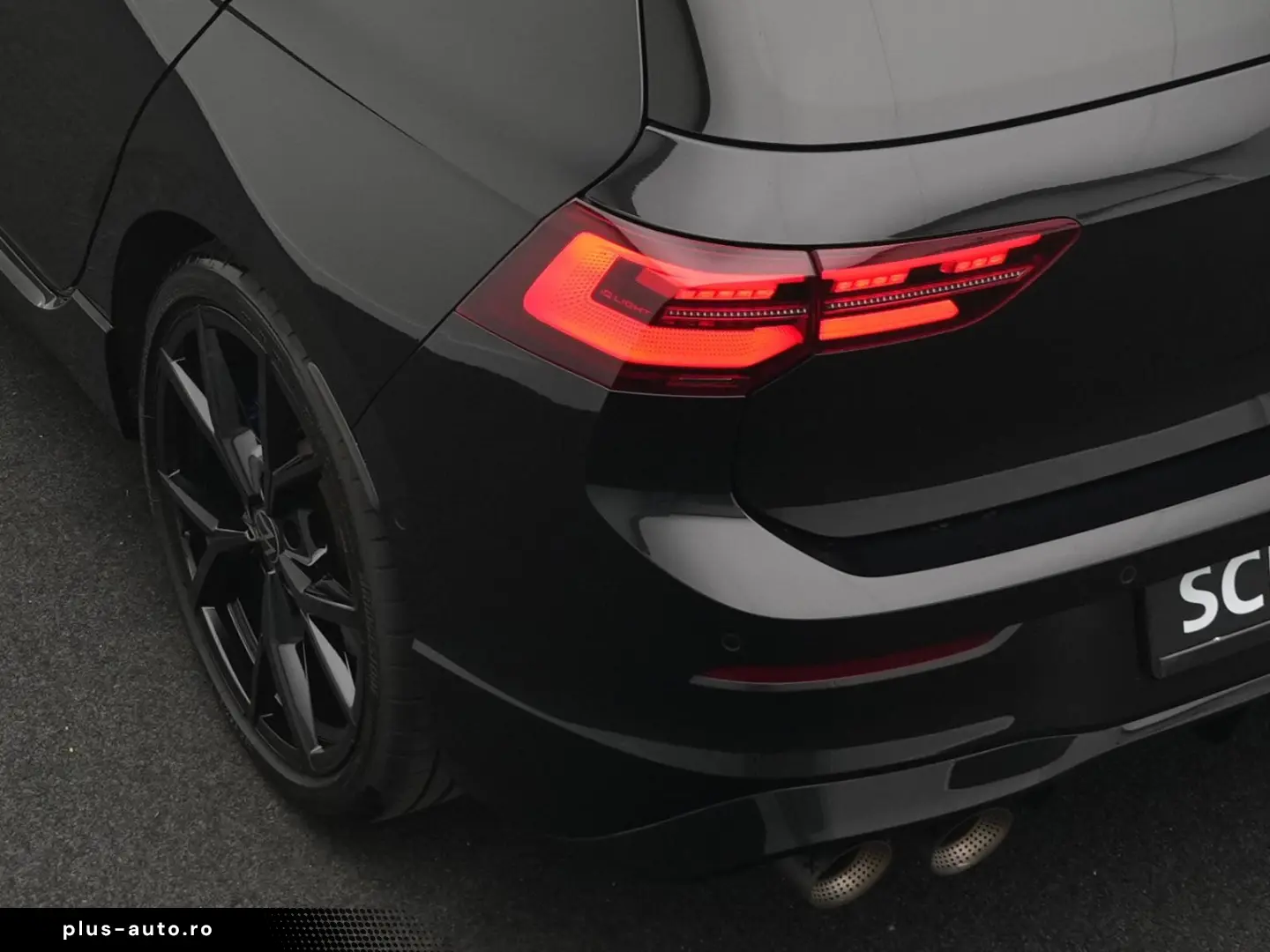 VW Golf R 2.0 TSI 4motion DSG  R-Perf-Abgas LEDER