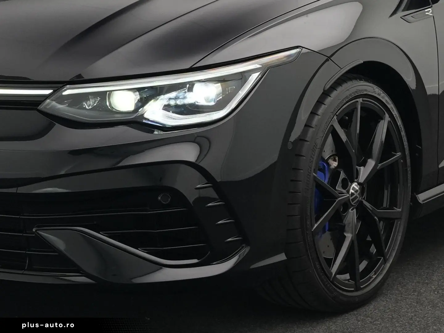 VW Golf R 2.0 TSI 4motion DSG  R-Perf-Abgas LEDER