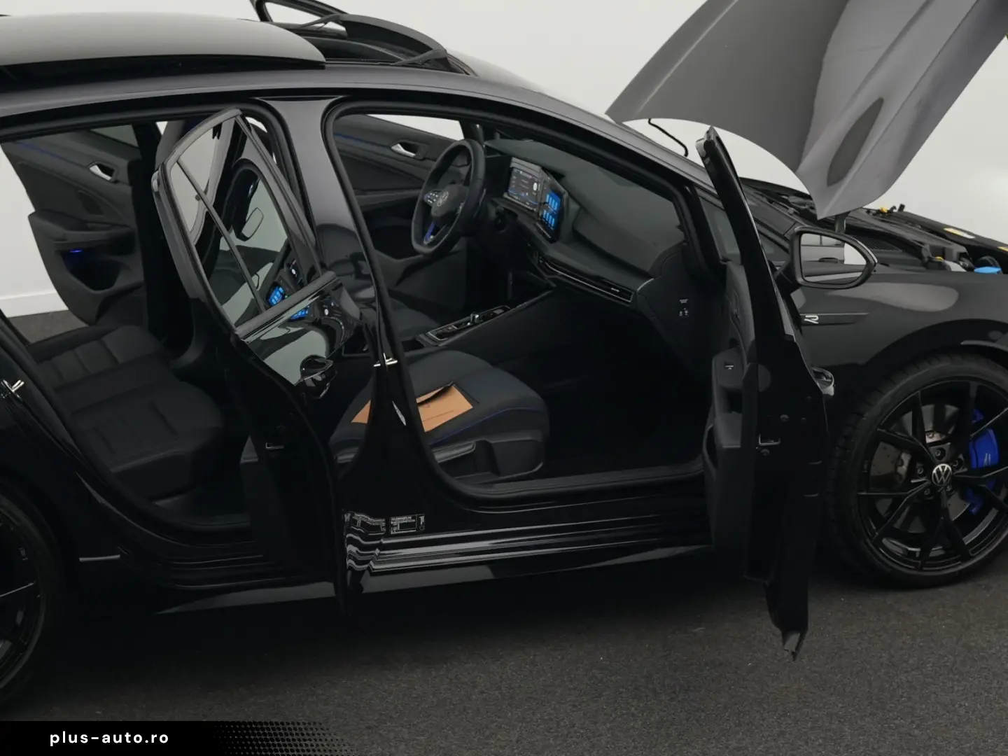 VW Golf R 2.0 TSI 4motion DSG  R-Perf-Abgas LEDER