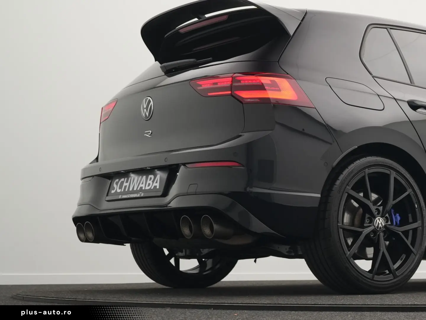 VW Golf R 2.0 TSI 4motion DSG  R-Perf-Abgas LEDER