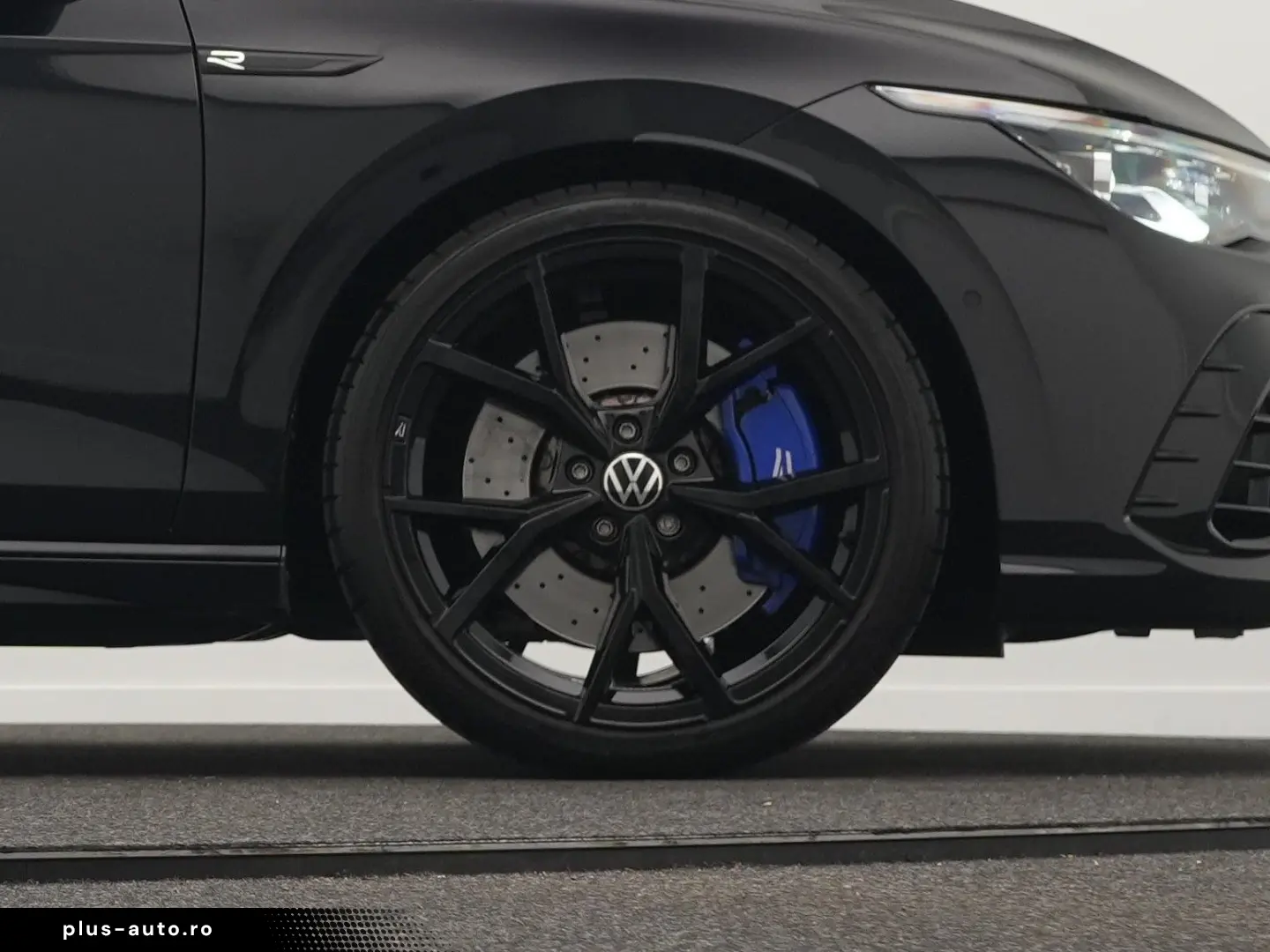 VW Golf R 2.0 TSI 4motion DSG  R-Perf-Abgas LEDER