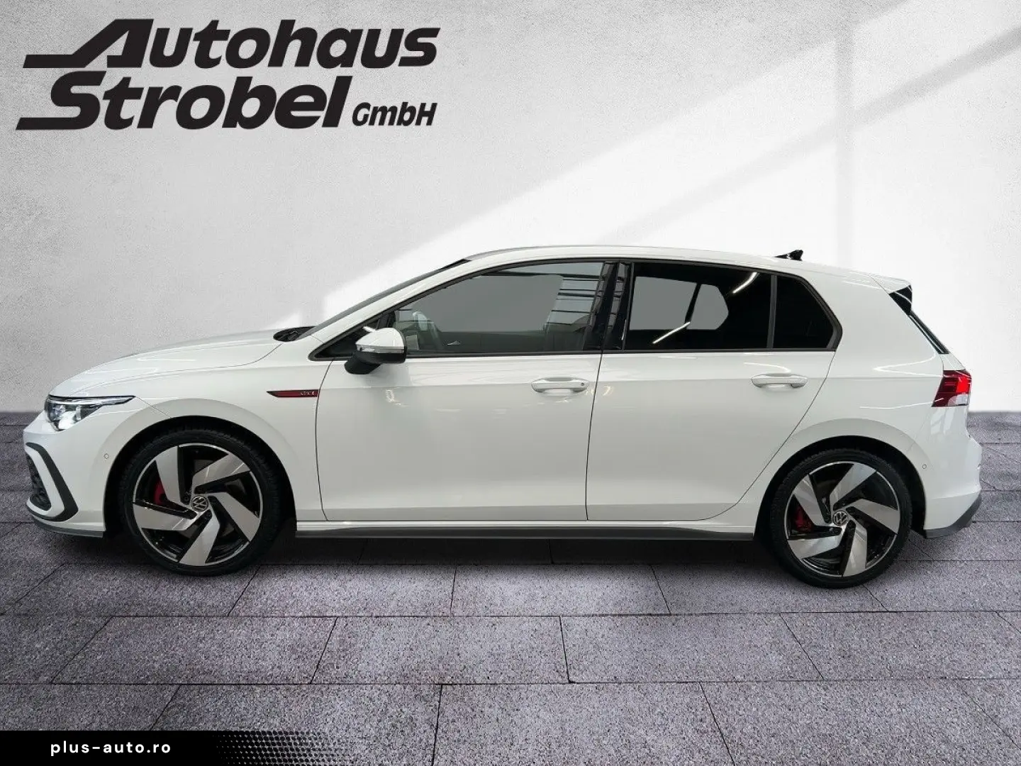VW Golf VIII GTI 2.0 TSI DSG ACC LED Navi Kamera Pa