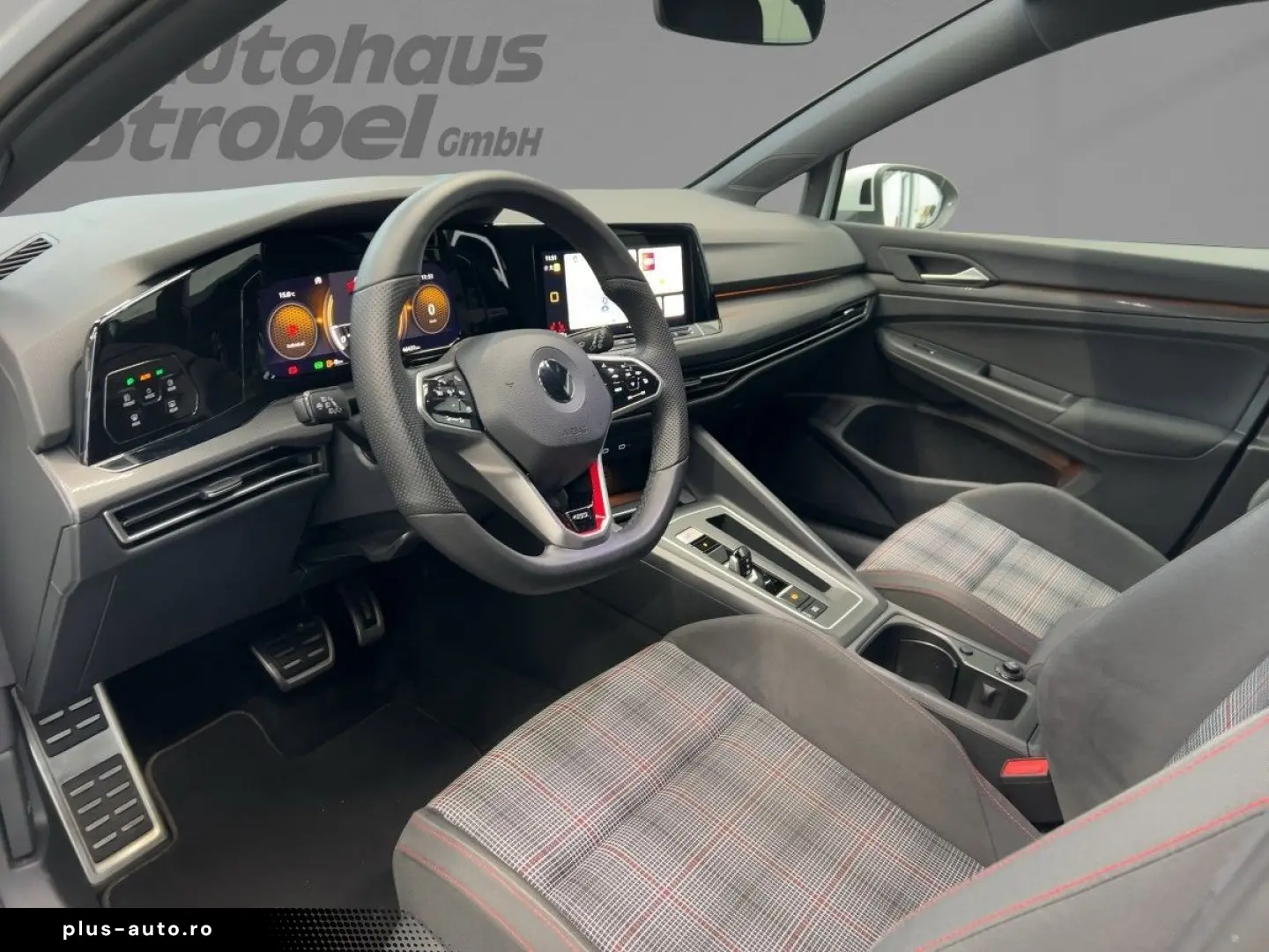 VW Golf VIII GTI 2.0 TSI DSG ACC LED Navi Kamera Pa