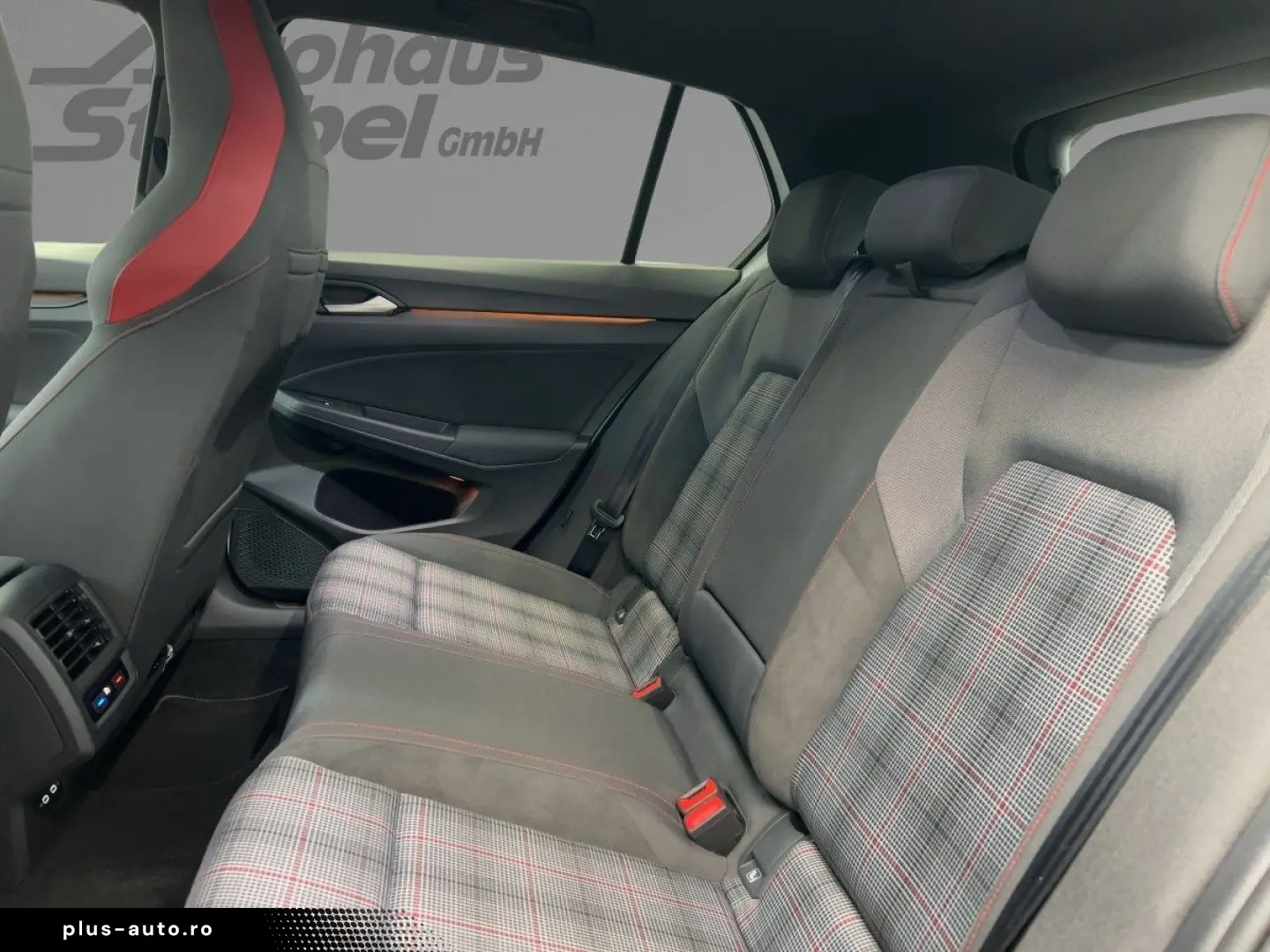 VW Golf VIII GTI 2.0 TSI DSG ACC LED Navi Kamera Pa