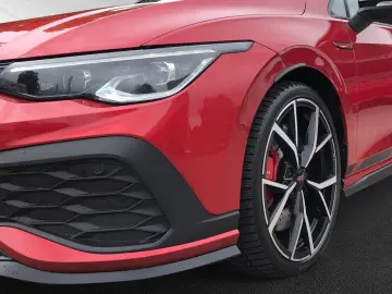 VW Golf GTI Clubsport 2.0 DSG MATRIX PANO ACC DCC