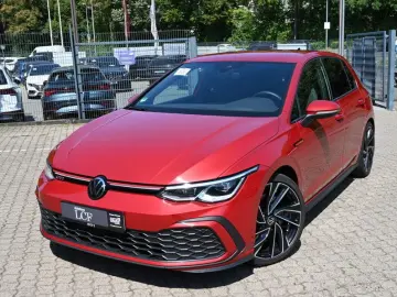 VW Golf VIII GTI Navi CarPlay Kamera LED 19Zoll