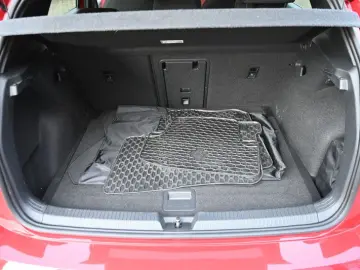VW Golf VIII GTI Navi CarPlay Kamera LED 19Zoll