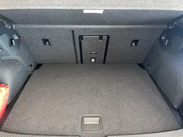 VW Golf 2.0 TDI Goal DSG ACC LED SH Side Assist AHK