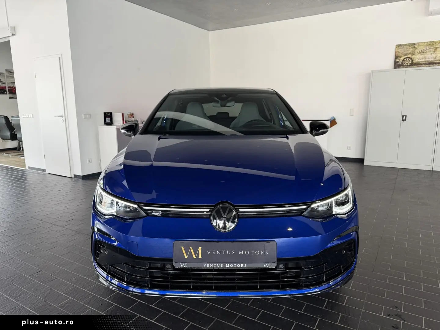 VW Golf R-Line 1.5 eTSI  HUD Pano Matrix ACC H&K