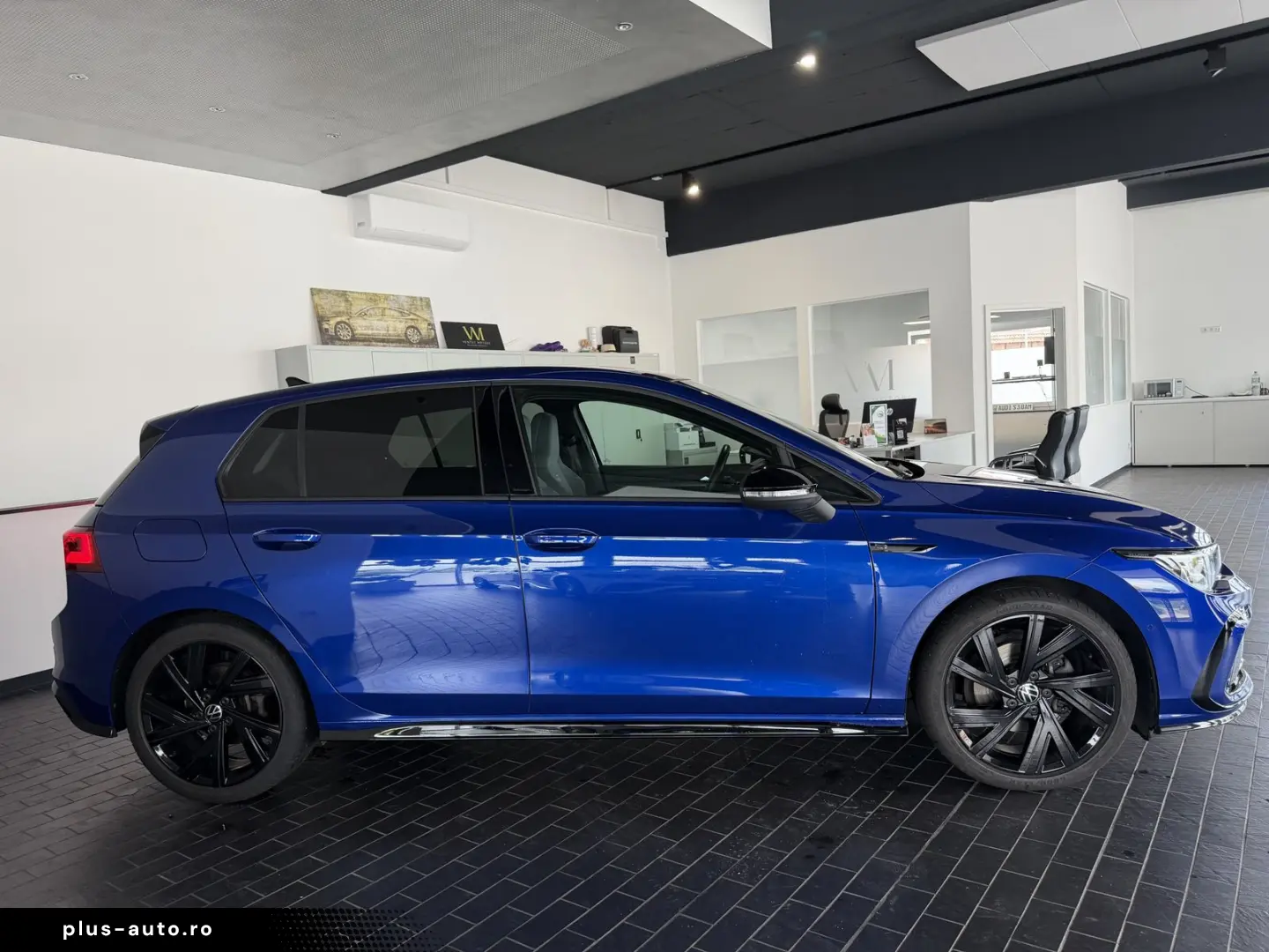 VW Golf R-Line 1.5 eTSI  HUD Pano Matrix ACC H&K
