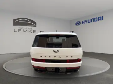 HYUNDAI SANTA FE 1.6 T-GDI PHEV BLACKLINE 6-SITZER 0 5%