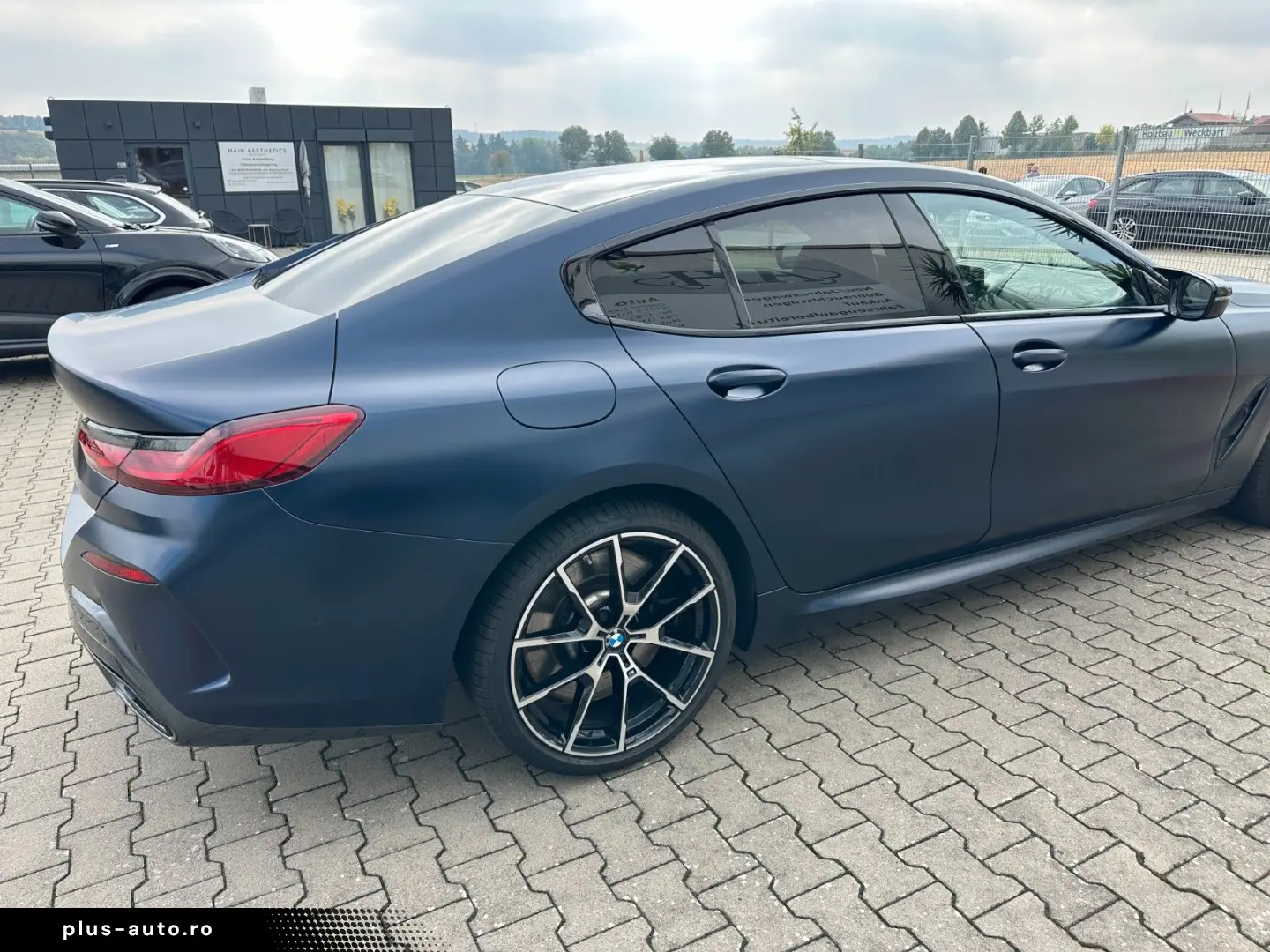 BMW M850i Gran Coupe xDrive matt Dravitgrau
