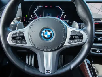 BMW X5 xDrive50e M Sport   PANO 360  AIRMATIC