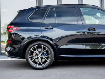 BMW X5 xDrive50e M Sport   PANO 360  AIRMATIC