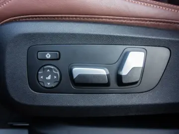BMW X5 xDrive50e M Sport   PANO 360  AIRMATIC
