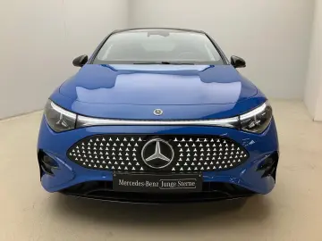 MERCEDES-BENZ CLA 350 EQ 4M AMG  AHK Pano Distr LED …