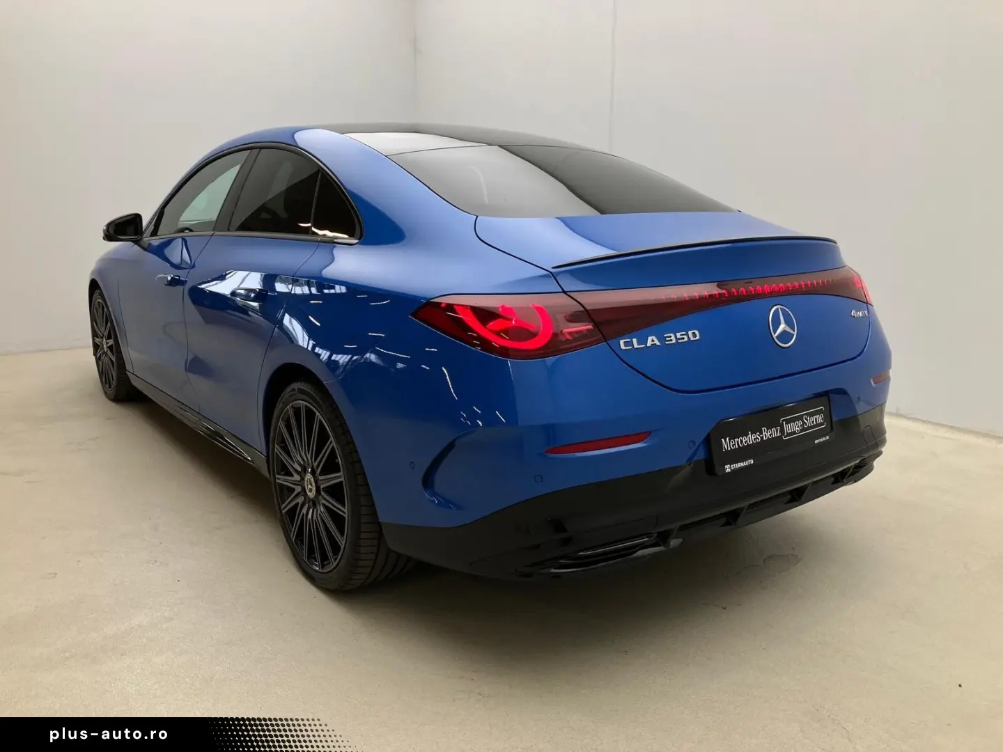 MERCEDES-BENZ CLA 350 EQ 4M AMG  AHK Pano Distr LED &hellip;