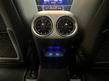 MERCEDES-BENZ CLA 350 EQ 4M AMG  AHK Pano Distr LED …