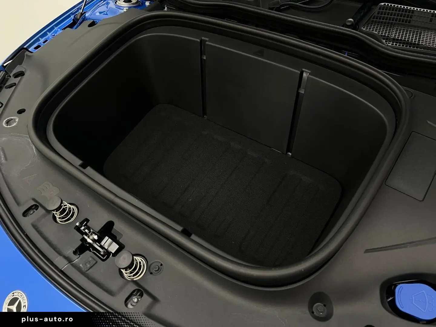 MERCEDES-BENZ CLA 350 EQ 4M AMG  AHK Pano Distr LED &hellip;
