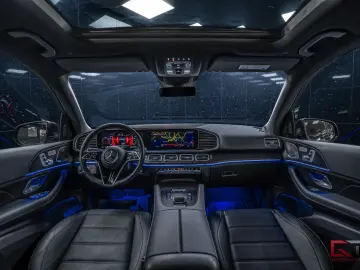 MERCEDES-BENZ GLE 350 de 4MATIC AMG Pano Burmester T…