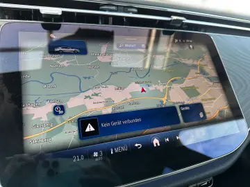 MERCEDES-BENZ E 200 AMG Navi LED Kam PTS Distr. Night 20 AMG