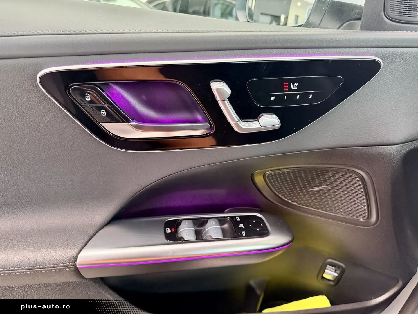 MERCEDES-BENZ C 220 d AMG Pano Kamera Distronic Memo&hellip;