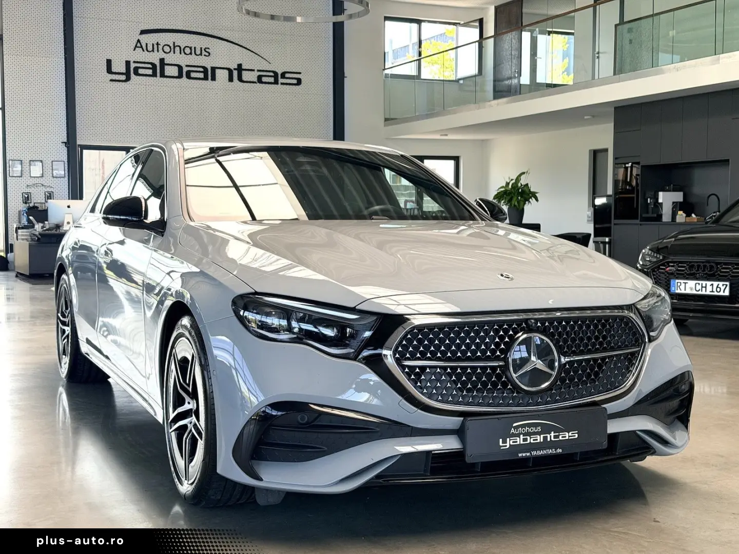 MERCEDES-BENZ E 220 d AMG Night DISTRONIC Pro AHK Al&hellip;