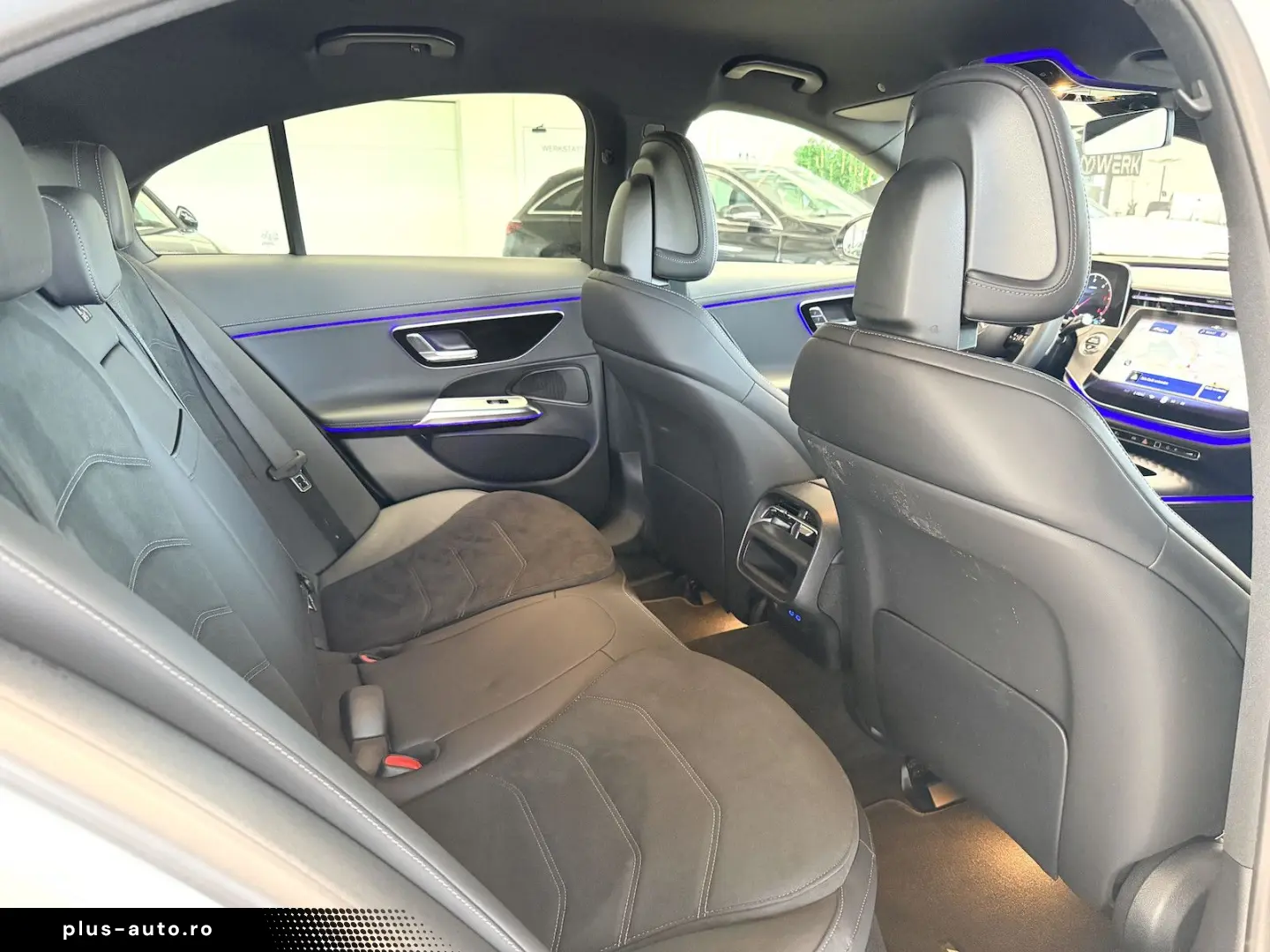 MERCEDES-BENZ E 220 d AMG Night DISTRONIC Pro AHK Al&hellip;