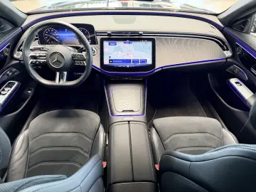 MERCEDES-BENZ E 220 d AMG Night DISTRONI  360 -K AHK…