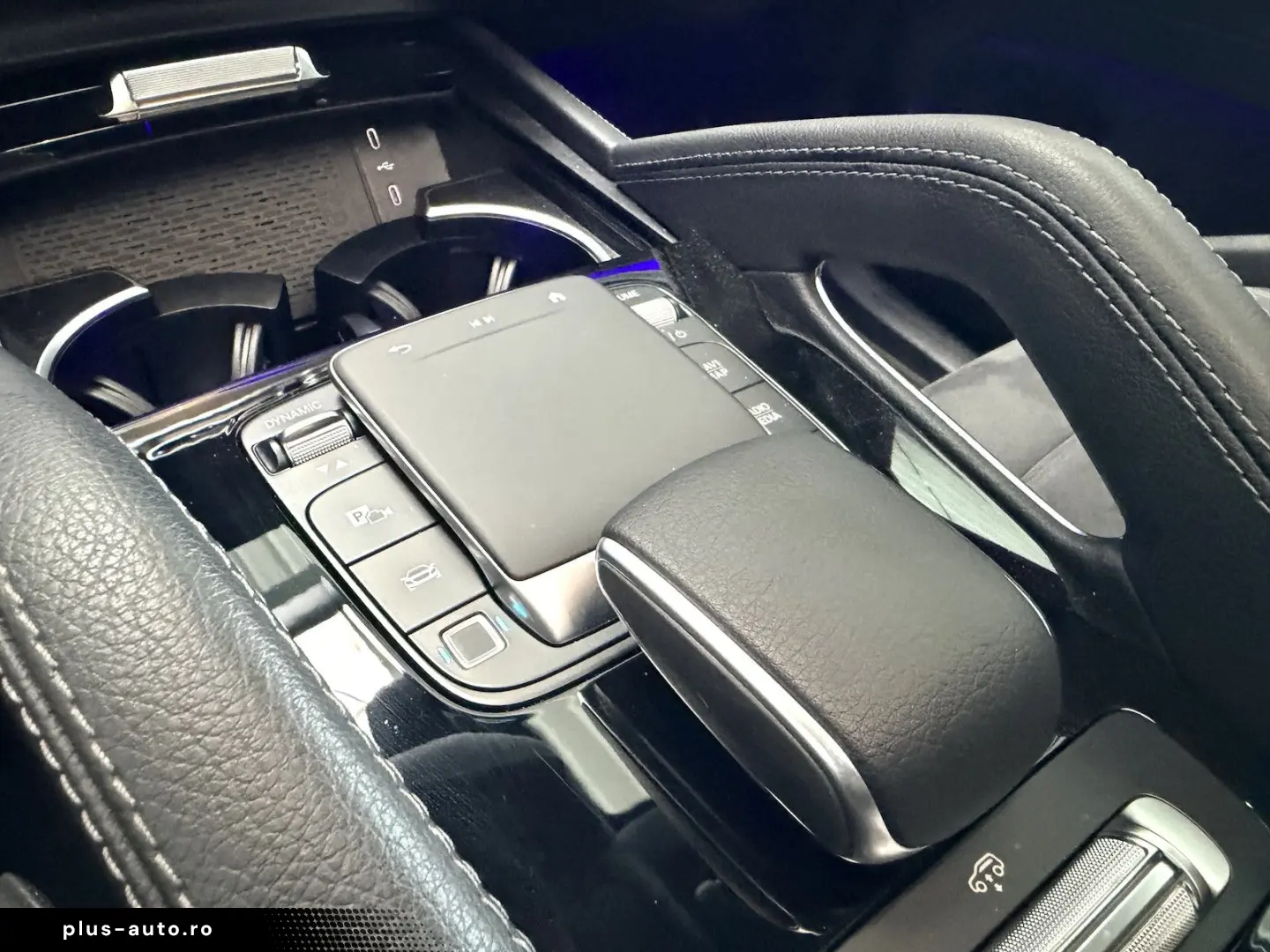 MERCEDES-BENZ GLE 300 d 4M AMG Night Pano DISTRONIC &hellip;