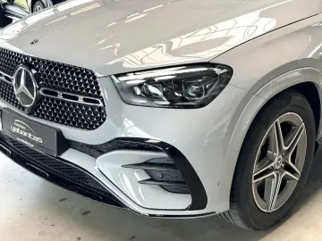MERCEDES-BENZ GLE 300 d 4M AMG Night Pano DISTRONIC …