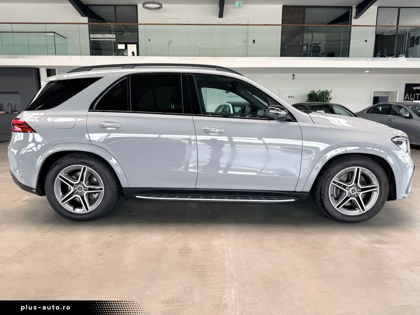 MERCEDES-BENZ GLE 300 d 4M AMG Night Pano DISTRONIC &hellip;