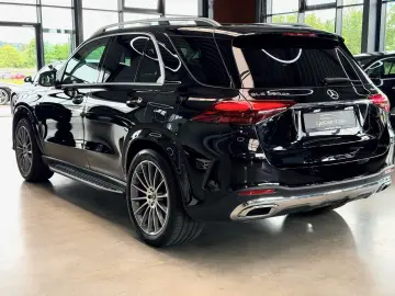 MERCEDES-BENZ GLE 350 de 4M AMG Pano AIRMATIC AHK Le…