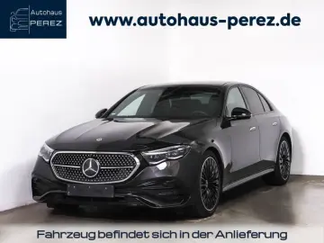 MERCEDES-BENZ E 450 AMG PREMIUM SUPERSCREEN-HUD-PANO…