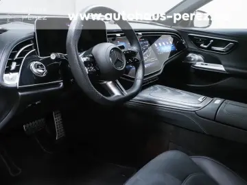 MERCEDES-BENZ E 450 AMG PREMIUM SUPERSCREEN-HUD-PANO…