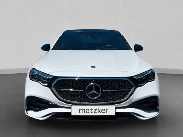 MERCEDES-BENZ E 300 e AMG Pano Superscreen Sitzklima…