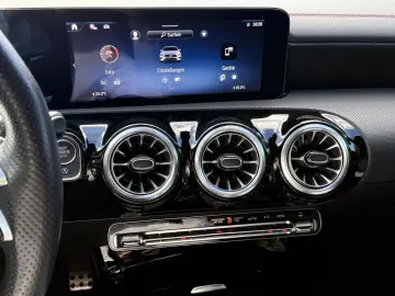 MERCEDES-BENZ CLA 250 4Matic 8G-DCT AMG Line Advanced Plus